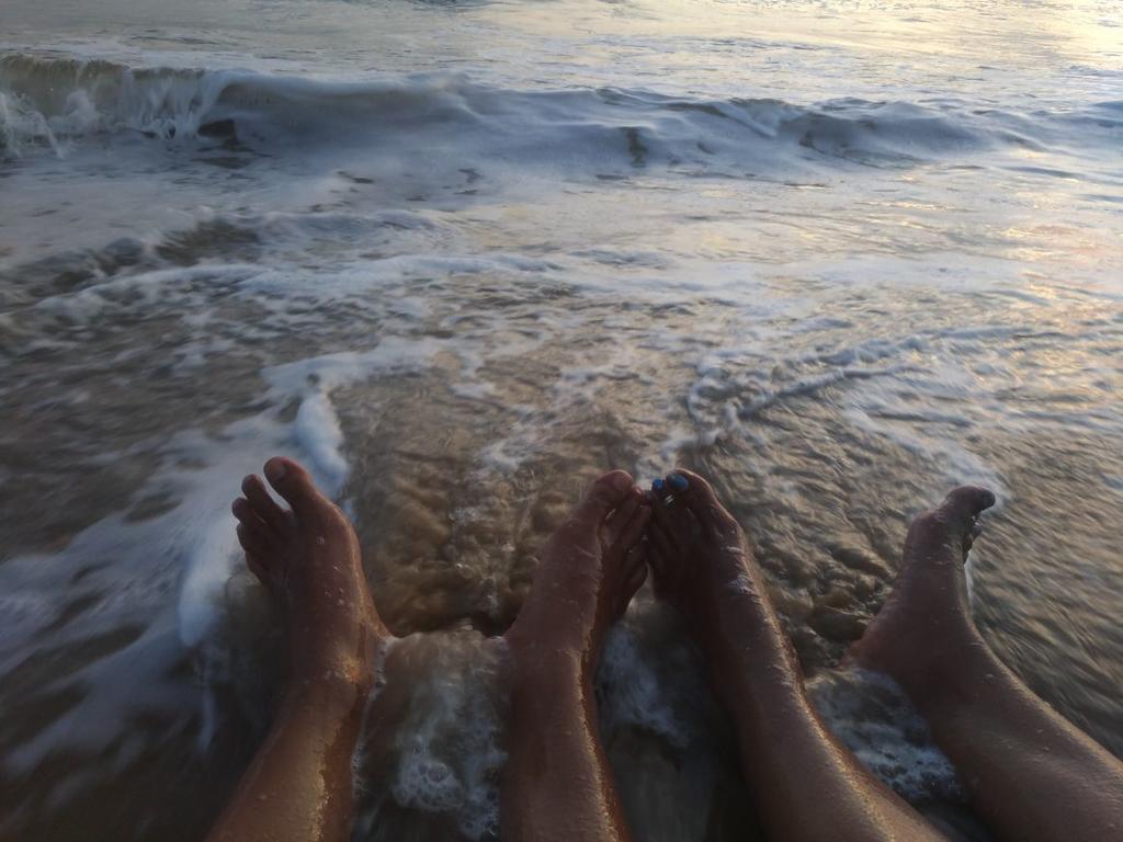 Sun n Tan Beach Home stay Kannur Bagian luar foto