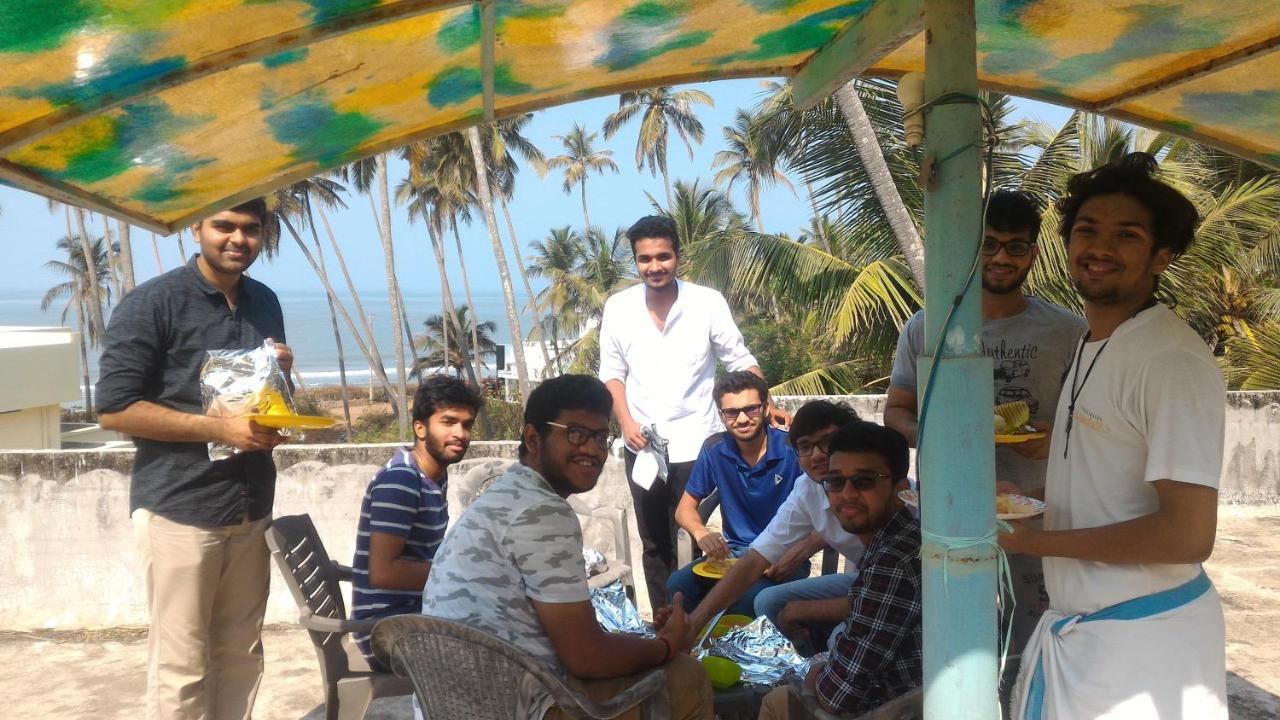 Sun n Tan Beach Home stay Kannur Bagian luar foto