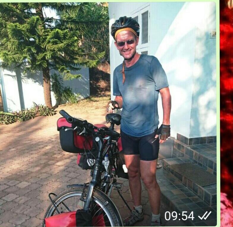 Sun n Tan Beach Home stay Kannur Bagian luar foto